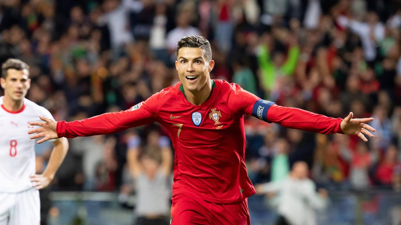 Grenzenloser Jubel bei Cristiano Ronaldo: Dem Superstar gelingt gegen die Schweiz ein Dreierpack.