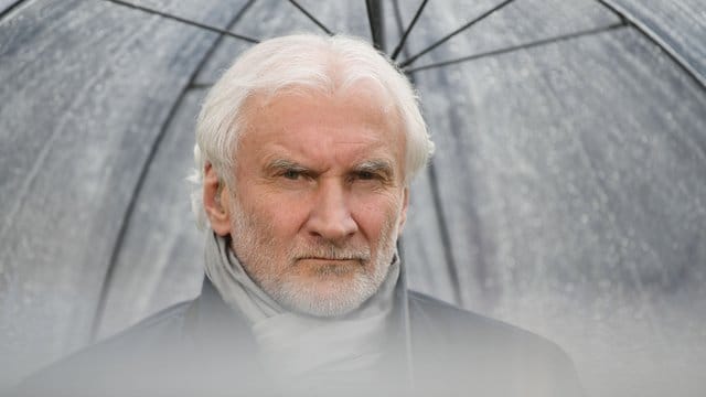Leverkusens Geschäftsführer Rudi Völler kritisiert die Reformpläne zur Champions League. Leverkusens Geschäftsführer Rudi Völler kritisiert die Reformpläne zur Champions League.