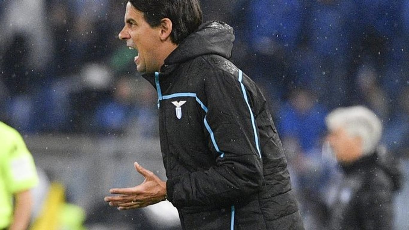 Lazio Rom hat den Vertrag mit Trainer Simone Inzaghi verlängert.