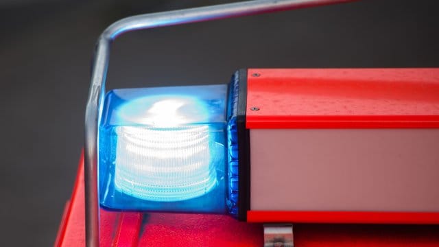 Ein Löschfahrzeug der Feuerwehr: Auf der A3 bei Würzburg hat es einen schlimmen Unfall gegeben.