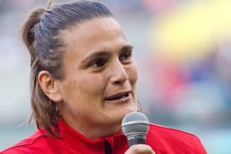 Wünscht den deutschen Fußballerinnen bei der WM viel Glück: Die ehemalige Nationaltorhüterin Nadine Angerer.