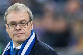 Hält nicht viel von der Königsklassen-Reform: Schalke-Finanzvorstand Peter Peters.