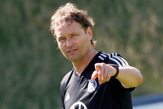 Gibt in zwei EM-Qualifikationspielen die Richtung vor: Löw-Assistent Marcus Sorg.