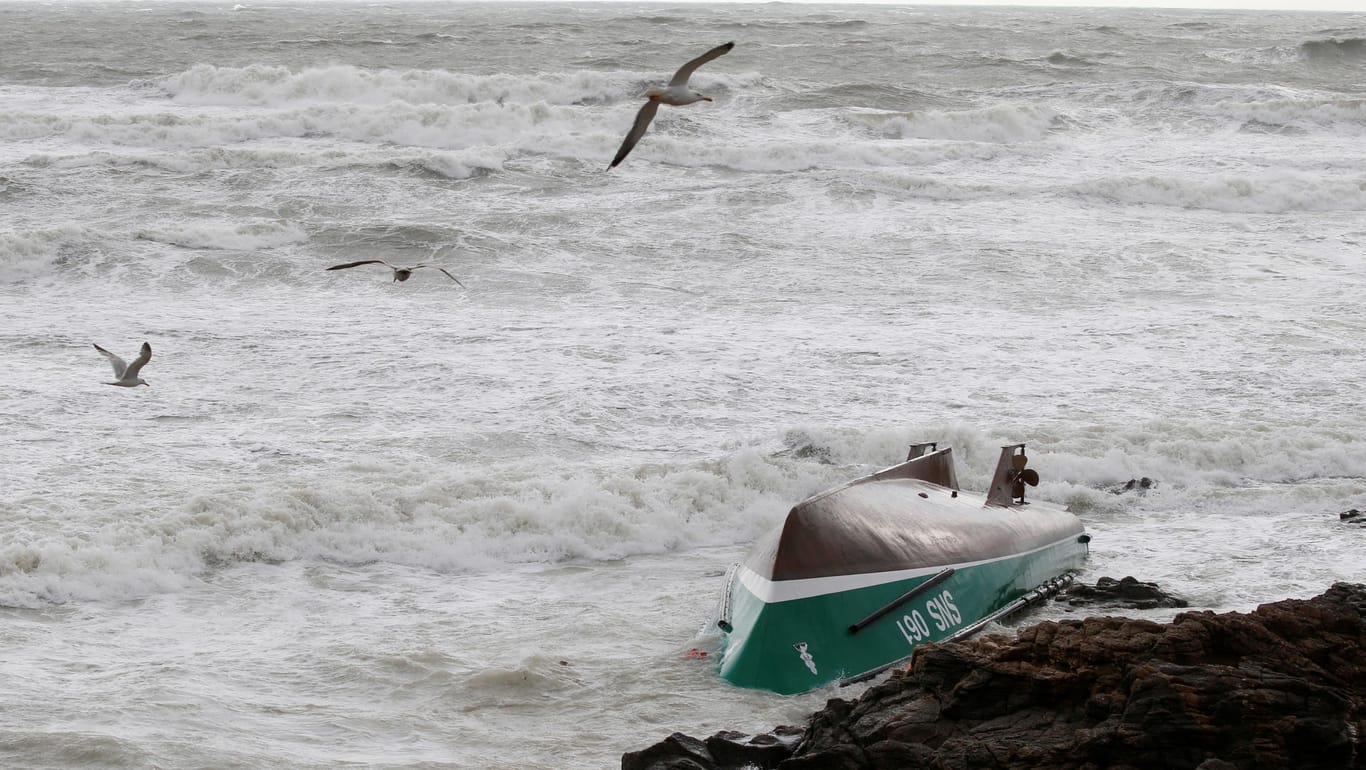 Das gestrandete Boot SNSM 061: Drei Seenotretter starben im Sturm.