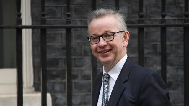 Michael Gove, Umweltminister von Großbritannien, kommt zur Kabinettssitzung in die Downing Street.