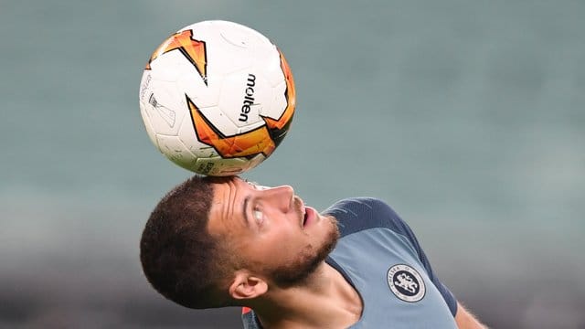 Endlich wieder ein "Galáctico" bei Real Madrid, freut sich das spanische Blatt "Marca": Eden Hazard. Endlich wieder ein "Galáctico" bei Real Madrid, freut sich das spanische Blatt "Marca": Eden Hazard.