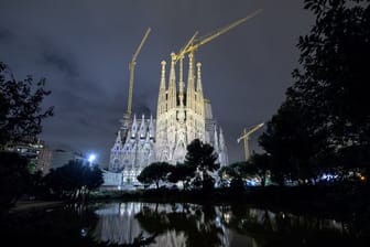 Die Sagrada Familia soll tatsächlich 2026 fertig sein.