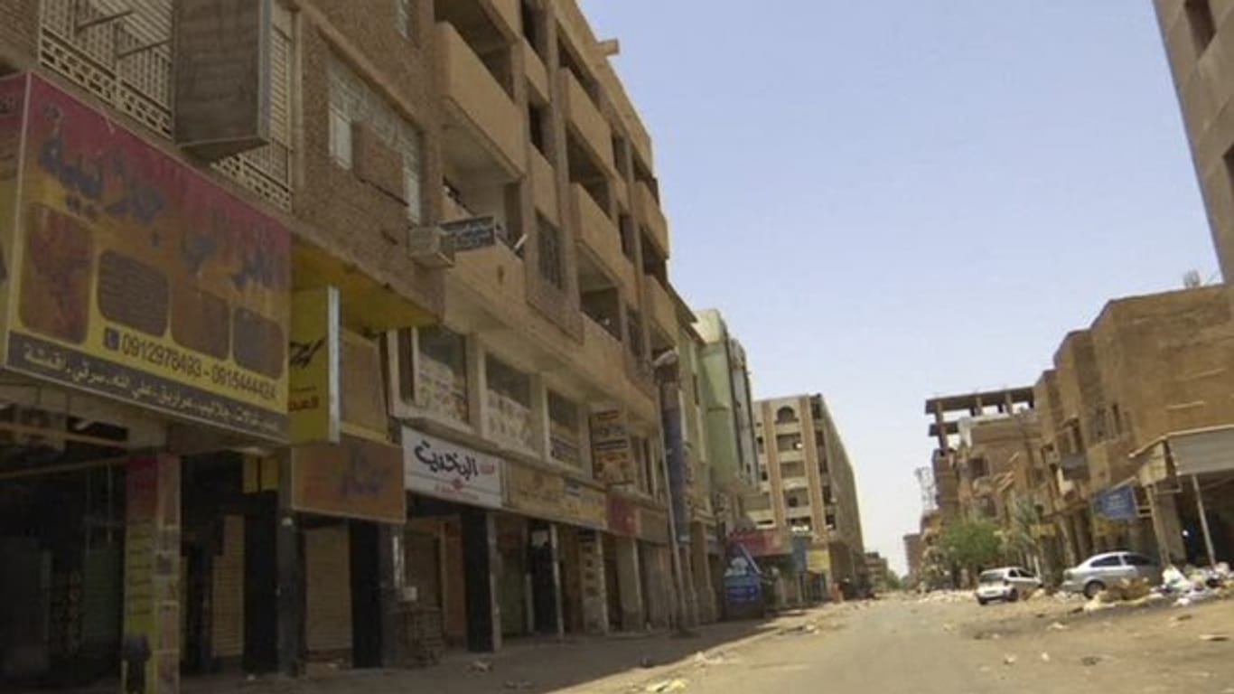 Oppositionsgruppen im Sudan haben am Sonntag einen landesweiten Streik begonnen.