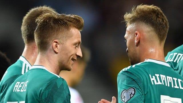 Marco Reus ist im deutschen Kader bei elf Toren der einzige Spieler mit einer zweistelligen Trefferzahl. Marco Reus ist im deutschen Kader bei elf Toren der einzige Spieler mit einer zweistelligen Trefferzahl.