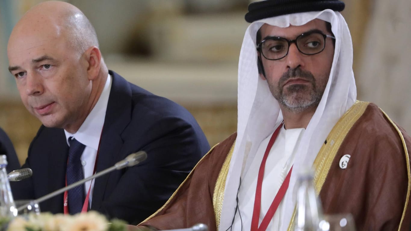 Mohammed bin Said Al Nahjan mit Russlands Finanzminister Siluanov.