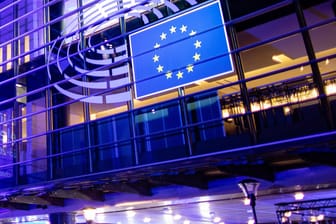 Das Gebäude des Europäischen Parlaments in Brüssel: Die EU hat sich neue Ziele gesetzt.