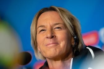 Ist angetan vom hohen Niveau der WM-Spiele: DFB-Trainerin Martina Voss-Tecklenburg.