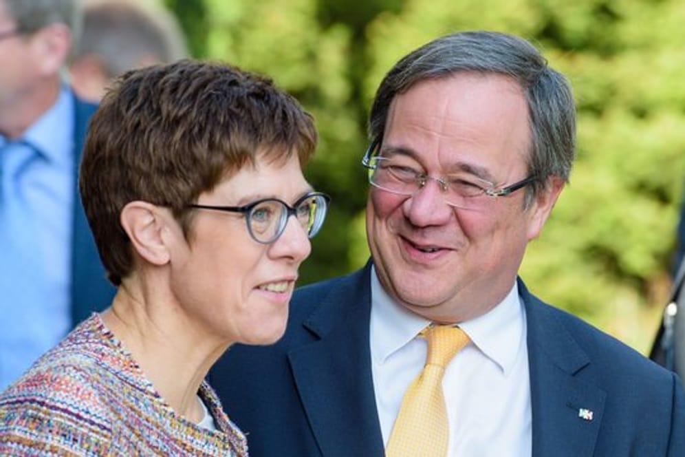 Die CDU-Vorsitzende Annegret Kramp-Karrenbauer und ihr Stellvertreter, der nordrhein-westfälische Ministerpräsident Armin Laschet.