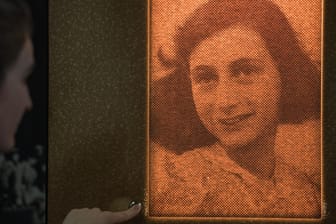 Porträt von Anne Frank: Die Jüdin wäre am 12. Juni 90 Jahre alt geworden.