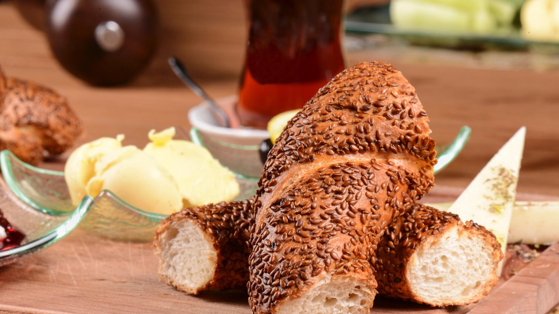 Türkisches Frühstück: Eine kleine Bäckerei in Berlin zeigt, wie Nächstenliebe aussehen kann. (Symbolbild)