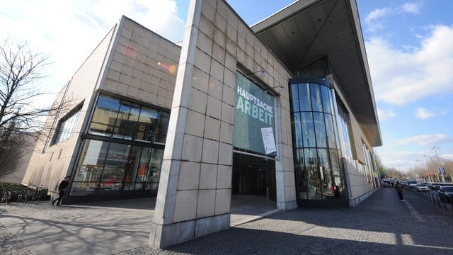 Blick auf das Haus der Geschichte in Bonn. Blick auf das Haus der Geschichte in Bonn.