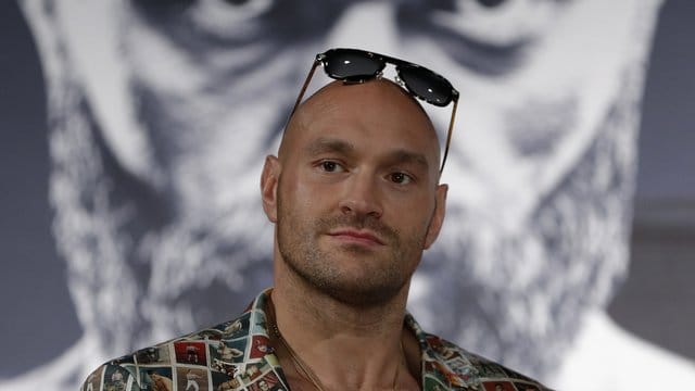 Boxprofi Tyson Fury kämpft in der Nacht zum Sonntag gegen Tom Schwarz. Boxprofi Tyson Fury kämpft in der Nacht zum Sonntag gegen Tom Schwarz.