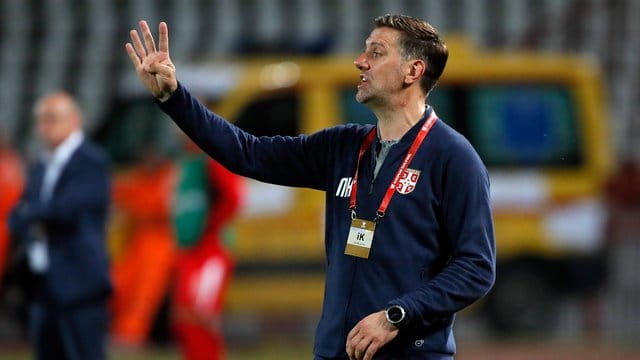 Serbien trennte sich von Nationaltrainer Mladen Krstajic. Serbien trennte sich von Nationaltrainer Mladen Krstajic.