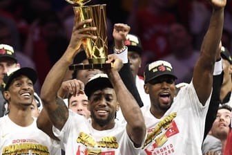 Die Toronto Raptors haben zum ersten Mal den NBA-Titel gewonnen.
