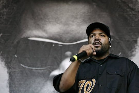 Rapper Ice Cube hat auch als Schauspieler Karriere gemacht.