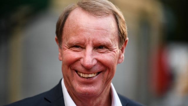 Der ehemalige Fußballtrainer Berti Vogts glaubt an Erfolg der U21-Nationalmannschaft bei der EM in Italien. Der ehemalige Fußballtrainer Berti Vogts glaubt an Erfolg der U21-Nationalmannschaft bei der EM in Italien.
