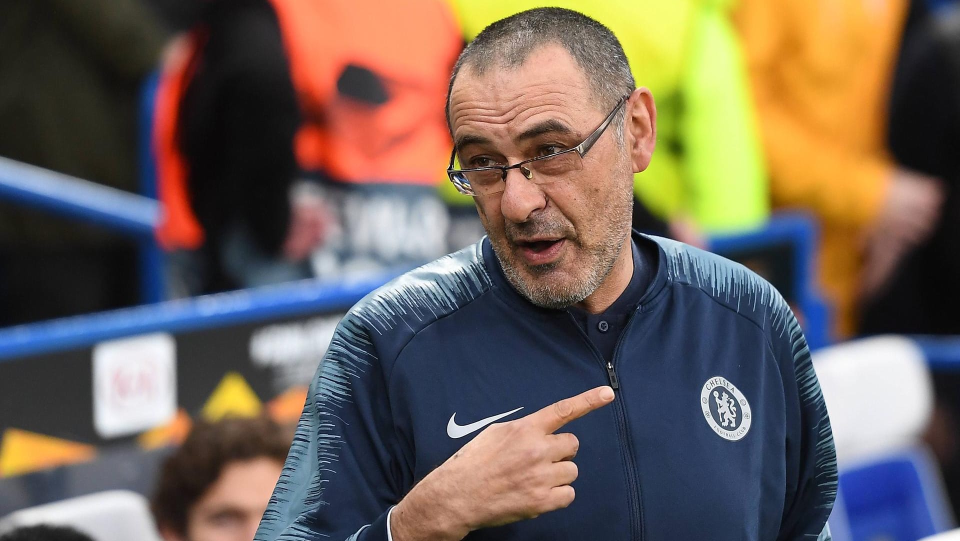 Vor dem Abflug: Trainer Maurizio Sarri vom FC Chelsea könnte England bald verlassen.