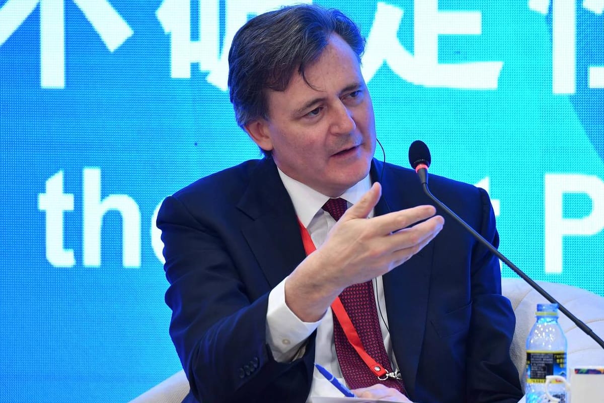 John Micklethwait: Der Chefredakteur von Bloomberg verurteilt die Anklage gegen die beiden Journalisten.