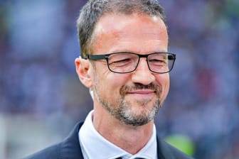 Eintracht-Sportvorstand Fredi Bobic hat diesen Sommer viel zu tun in Sachen Transfers.