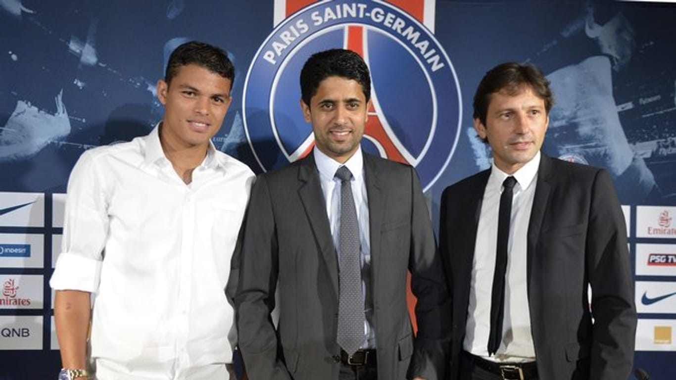 Leonardo (r) war schon einmal in Diensten von PSG-Präsident Nasser Al-Khelaifi.
