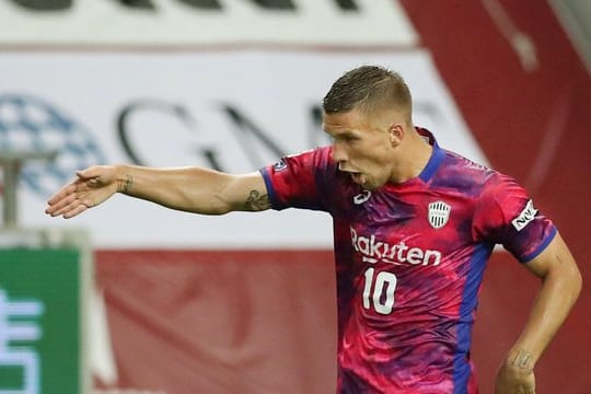 Der japanische Klub Vissel Kobe muss weiter auf Lukas Podolksi verzichten.