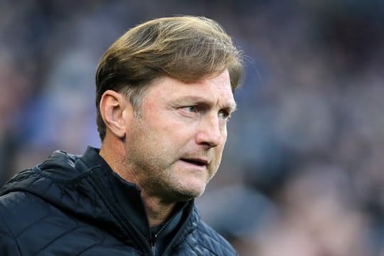 Sieht die Situation seiner deutschen Trainerkollegen besorgt: Ralph Hasenhüttl.