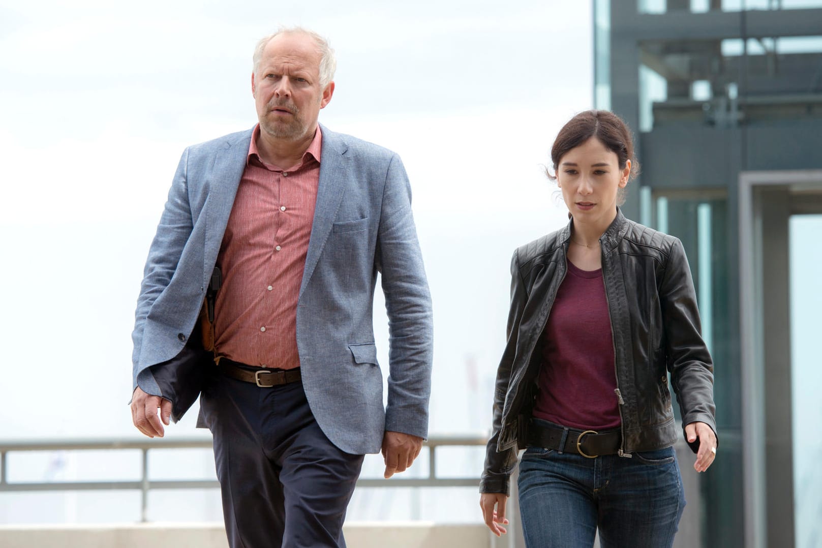 Klaus Borowski (Axel Milberg) und Sarah Brandt (Sibel Kekilli) ermitteln in einem alten Fall.