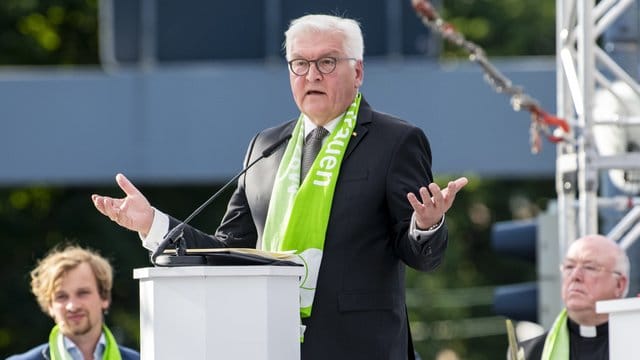 Bundespräsident Frank-Walter Steinmeier während seiner Rede beim Eröffnungsgottesdienst.