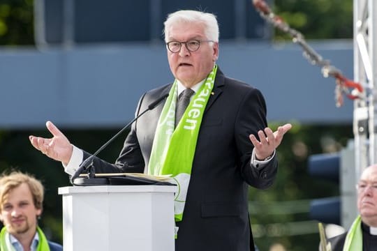 Bundespräsident Frank-Walter Steinmeier während seiner Rede beim Eröffnungsgottesdienst.