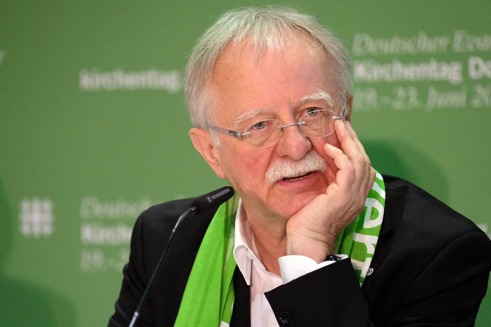 Hans Leyendecker: Der Kirchentagspräsident fordert mehr Politik bei dem größten Treffen protestantischer Laien in Deutschland.