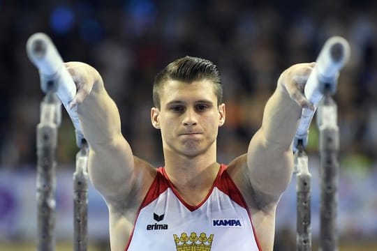 Muss nach einem Handbruch um die WM-Teilnahme bangen: Turner Lukas Dauser.