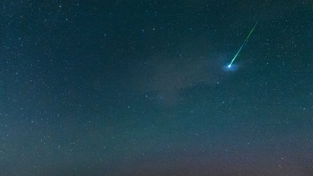 Die Wissenschaftler haben 1327 Sterne im Umkreis von bis zu 160 Lichtjahren abgesucht. Die Wissenschaftler haben 1327 Sterne im Umkreis von bis zu 160 Lichtjahren abgesucht.