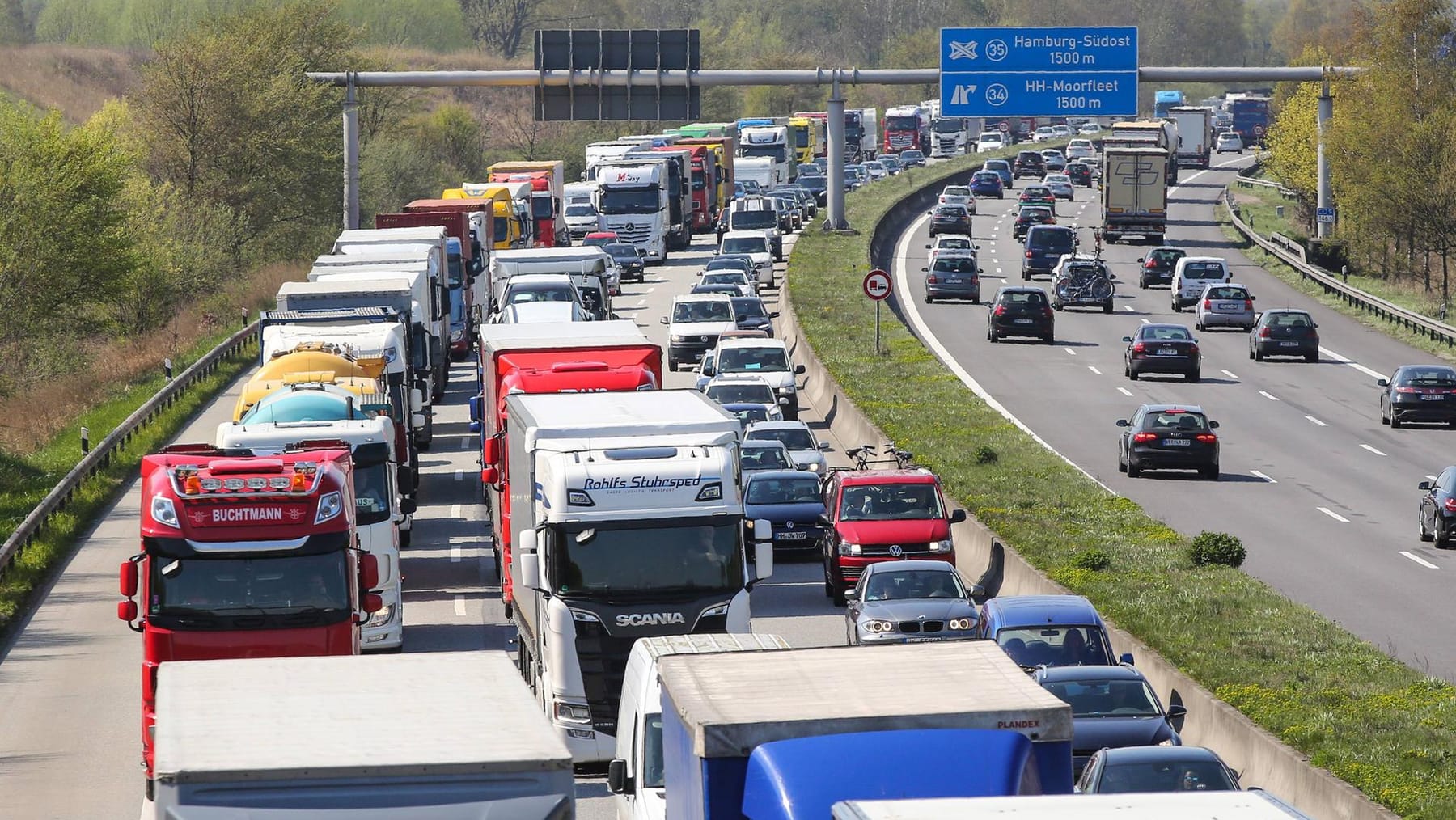 Hamburg: Vollsperrung Auf Der A1 über Das Gesamte Wochenende