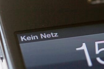 Kein Handyempfang: Das ZDF zeigt am 24.06.2019 die Reportage "Kunden in der Warteschleife. Die langen Leitungen von Telekom & Co".