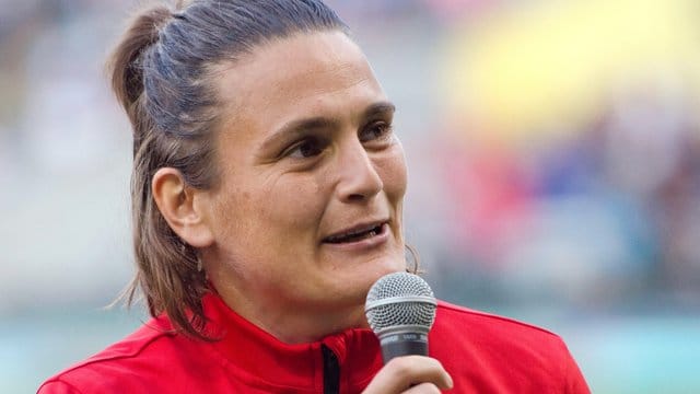 Nadine Angerer fordert mehr Mut bei Gehaltverhandlungen.