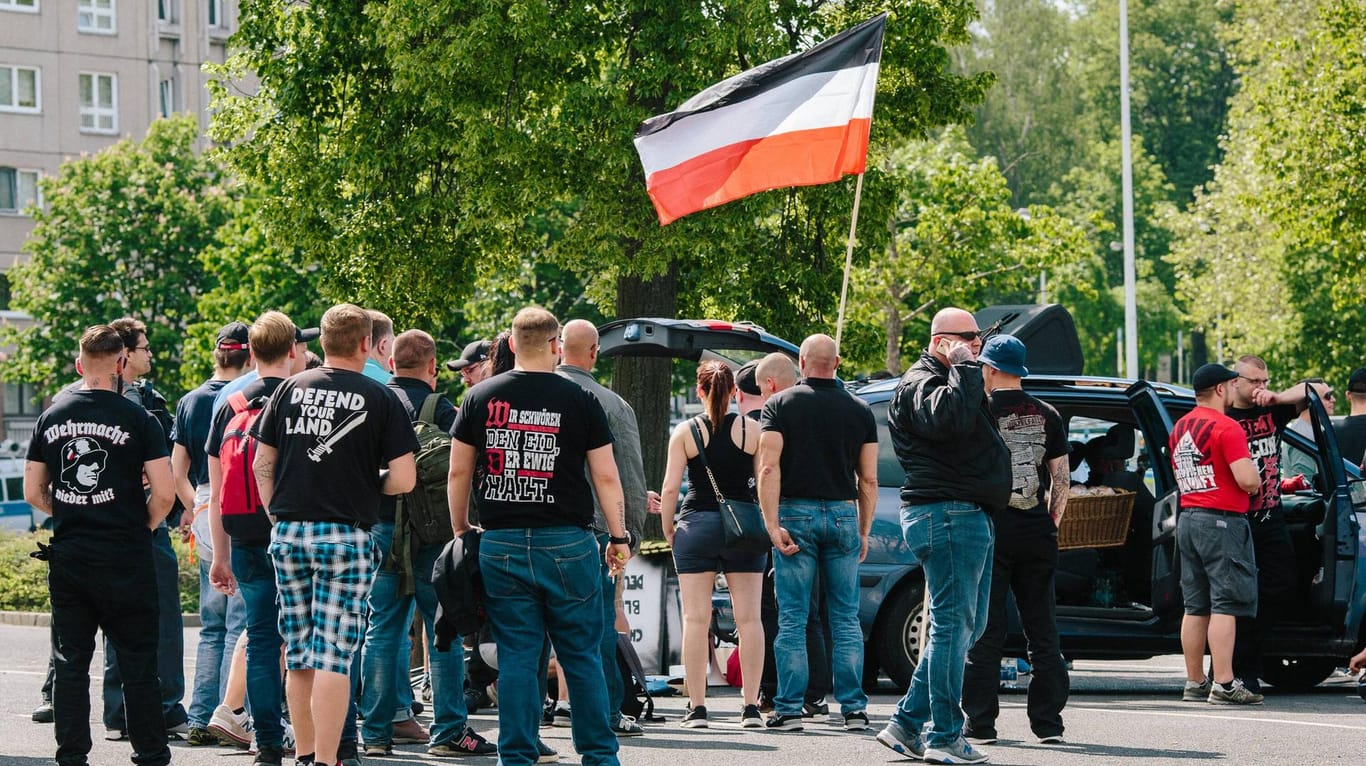 Neonazi-Aufmarsch in Chemnitz 2019: In Sachsen kam es seit 2014 zu rund 150 rechten Straftaten gegen Kommunalpolitiker (Symbolbild).