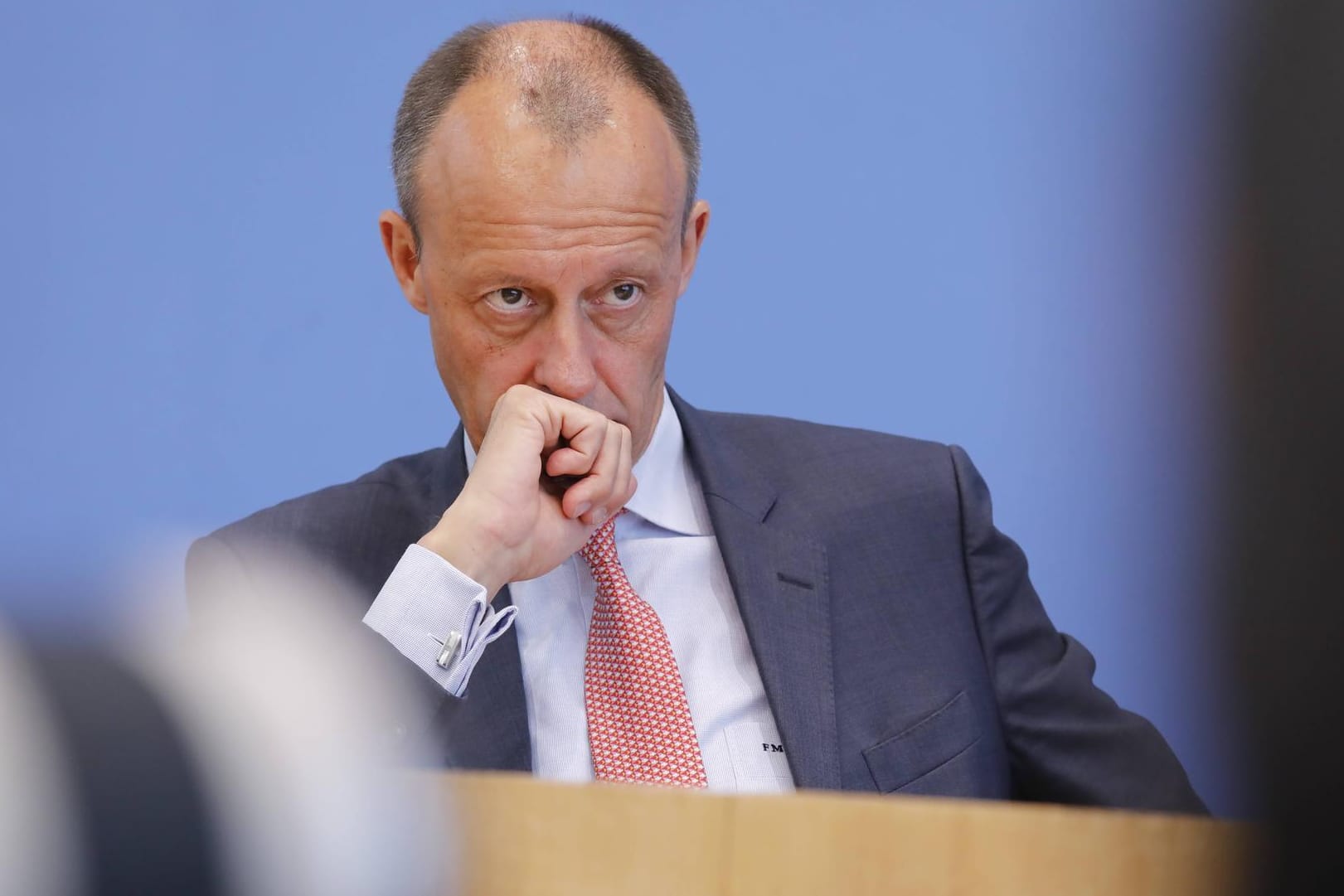 Friedrich Merz: Der CDU-Politiker sorgt sich, dass Bundespolizisten und Soldaten das Vertrauen in ihre Dienstherren verlieren – und deshalb die AfD wählen.