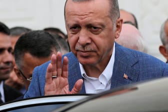 Schwere Schlappe für den türkischen Präsidenten Erdogan: Mit der Neuwahl hat er alles auf eine Karte gesetzt – und nun sogar mehr als nur Istanbul verloren.
