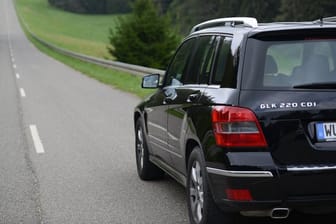 Das Kraftfahrt-Bundesamt (KBA) hat einen Rückruf des Mercedes-Benz GLK 220 CDI angeordnet.