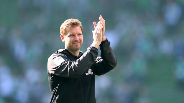 Werder Bremen möchte den Vertrag mit Trainer Florian Kohfeldt gerne vorzeitig verlängern. Werder Bremen möchte den Vertrag mit Trainer Florian Kohfeldt gerne vorzeitig verlängern.