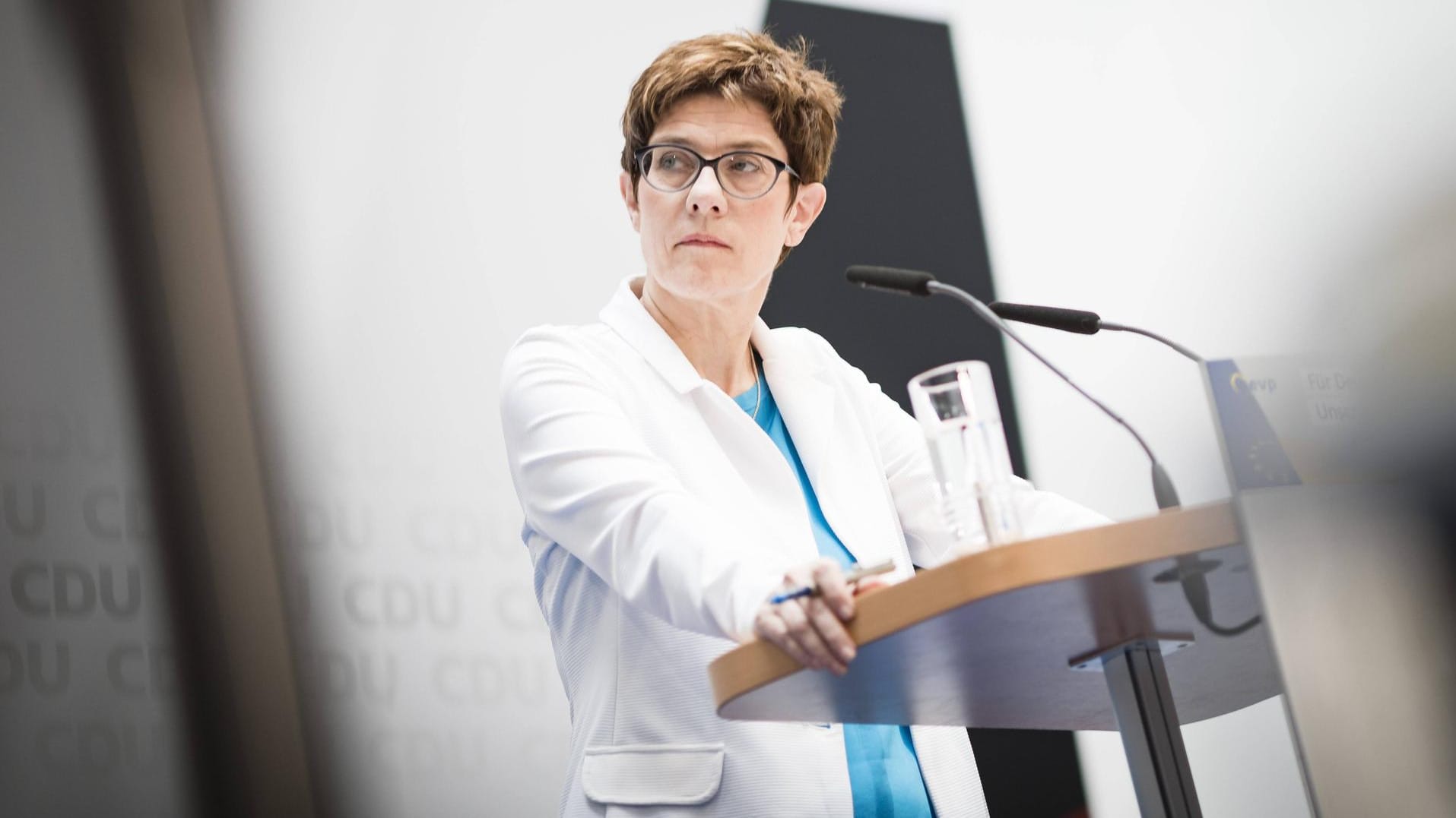 CDU-Chefin Annegret Kramp-Karrenbauer: Sie will will jede Annäherung der CDU an die AfD unterbinden.