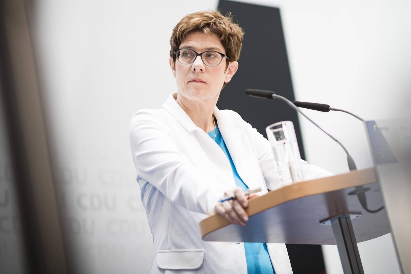 CDU-Chefin Annegret Kramp-Karrenbauer: Sie will will jede Annäherung der CDU an die AfD unterbinden.