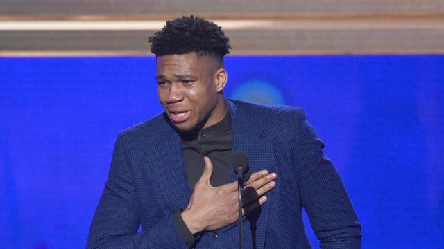 Als bester NBA-Spieler der Saison ausgezeichnet: Giannis Antetokounmpo. Als bester NBA-Spieler der Saison ausgezeichnet: Giannis Antetokounmpo.