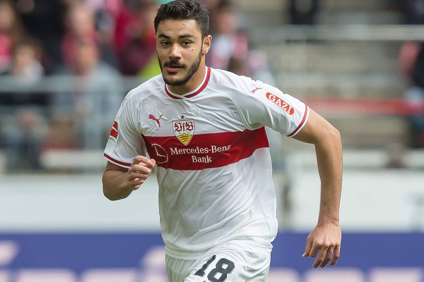 Im Visier des FC Bayern: Stuttgarts Verteidiger Ozan Kabak.