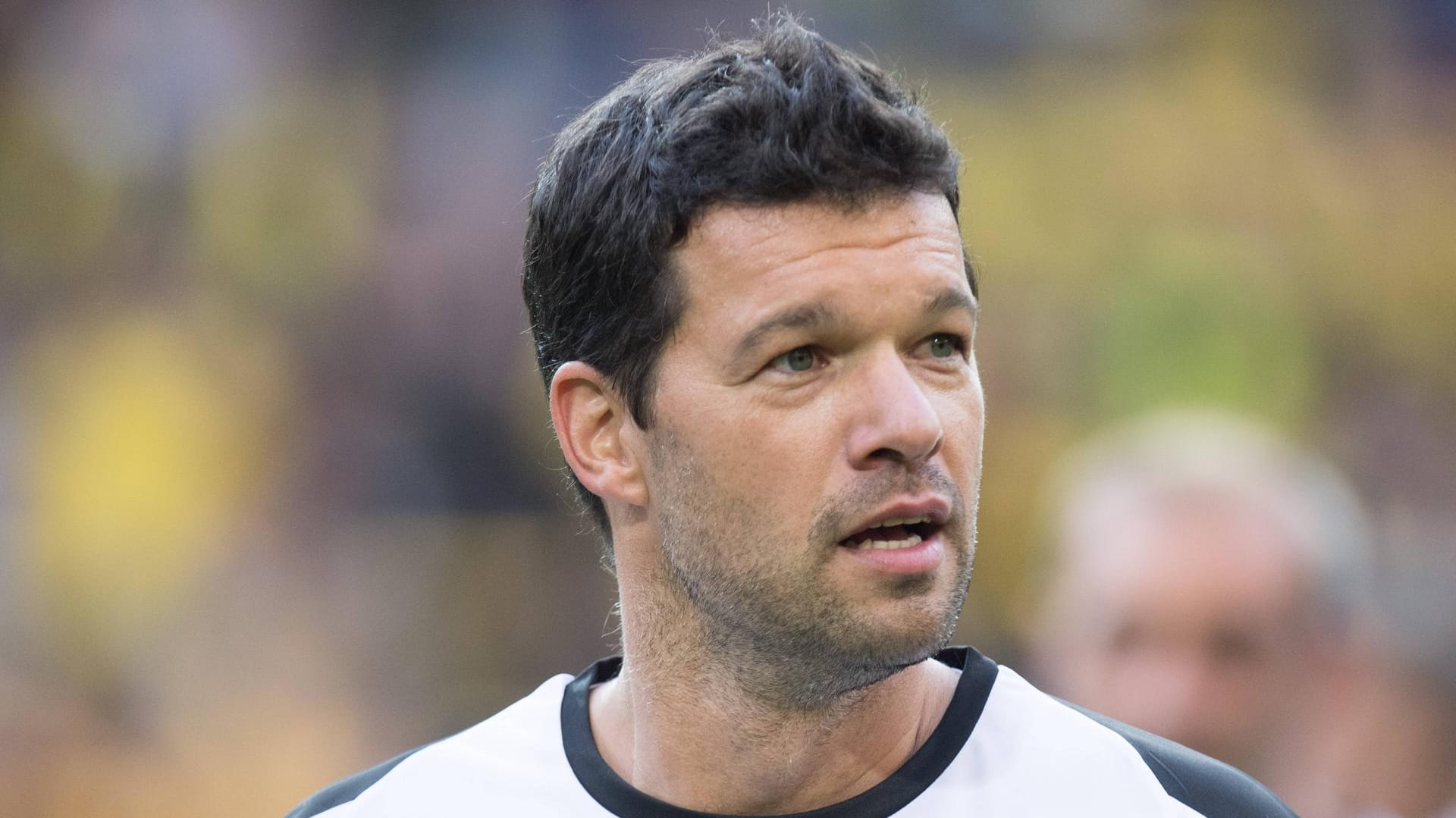 Michael Ballack könnte schon bald wieder beim FC Chelsea unter Vertrag stehen.